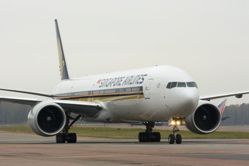 Boeing 777−300er грузовой