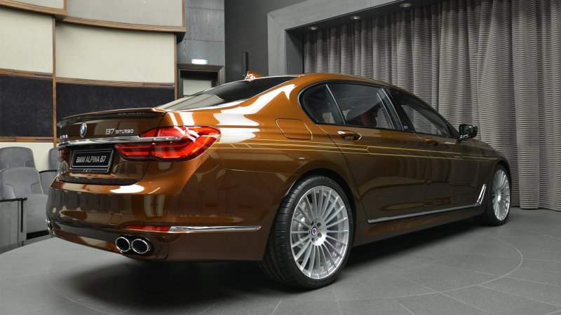 BMW Alpina xb7
