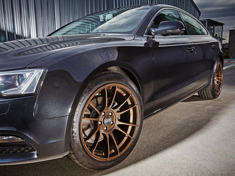 Колесный диск oz Racing Ultraleggera 8x18/5x114.3 d75 et48 Matt Bronze