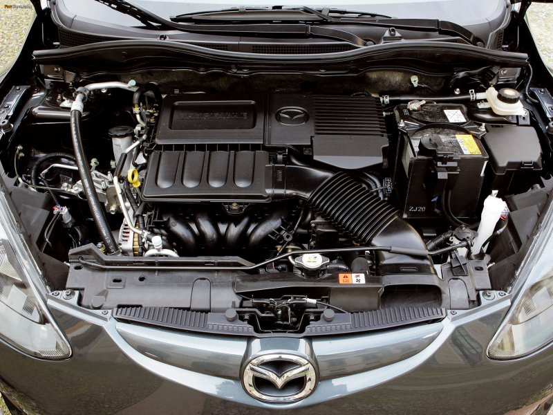 Mazda 6 2007 под капотом