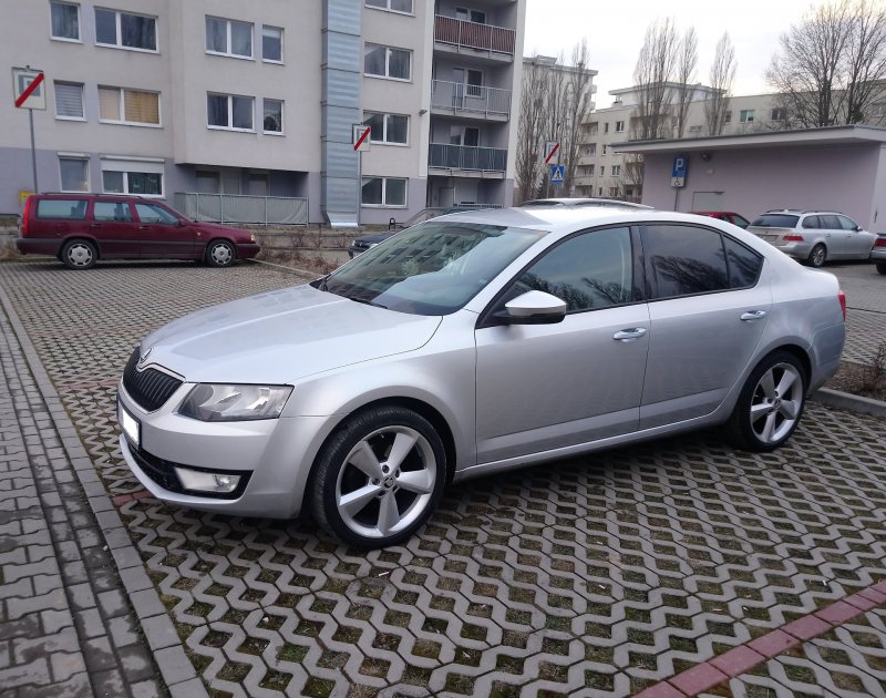 Skoda Octavia a7 на 18 дисках