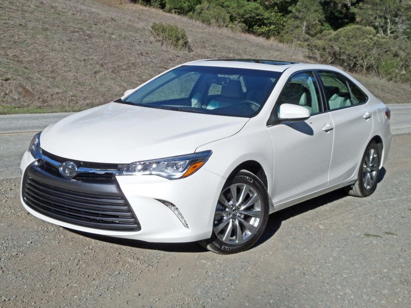 Toyota Camry XLE 2017