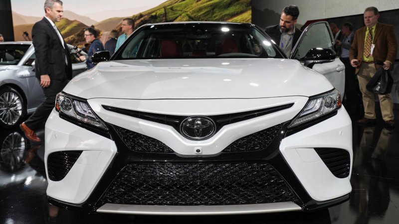 Camry v60