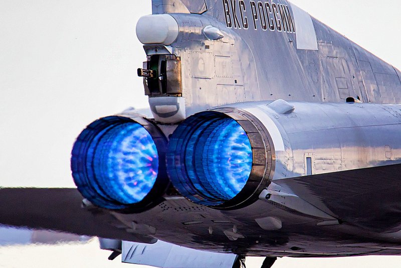 Ту-22м3 сопла