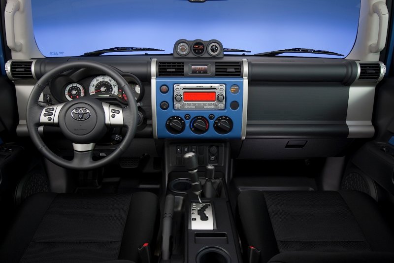 Toyota FJ Cruiser 2013