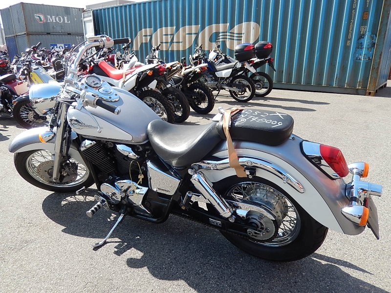 Honda VT 400 Shadow