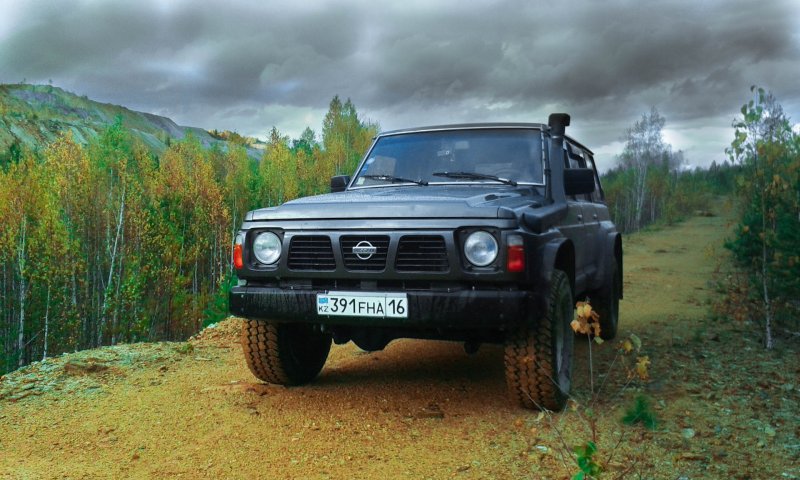 Nissan Patrol gr i (y60)