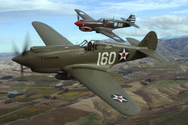 Самолет p-40 томагавк