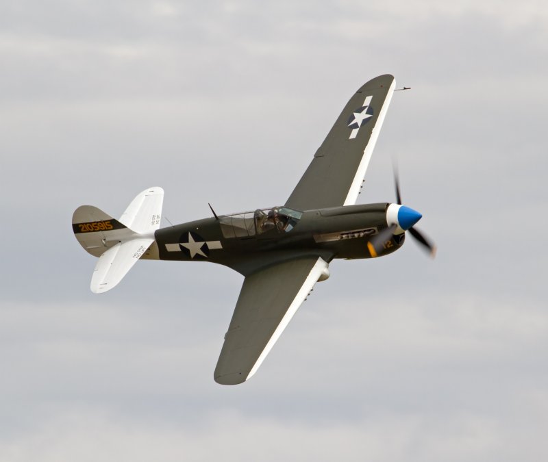 Curtiss p-40n