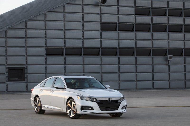 Honda Accord x 2018
