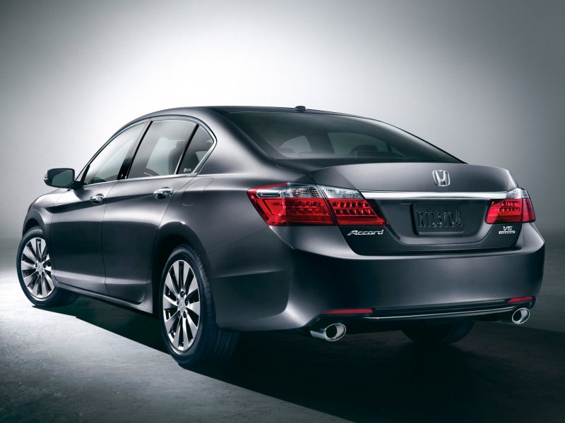 Honda Accord 9 салон