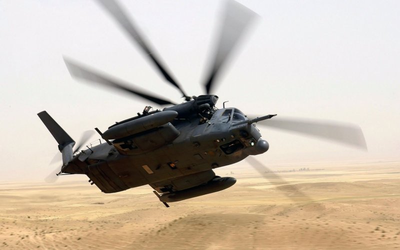 Сикорский uh-60a Black Hawk