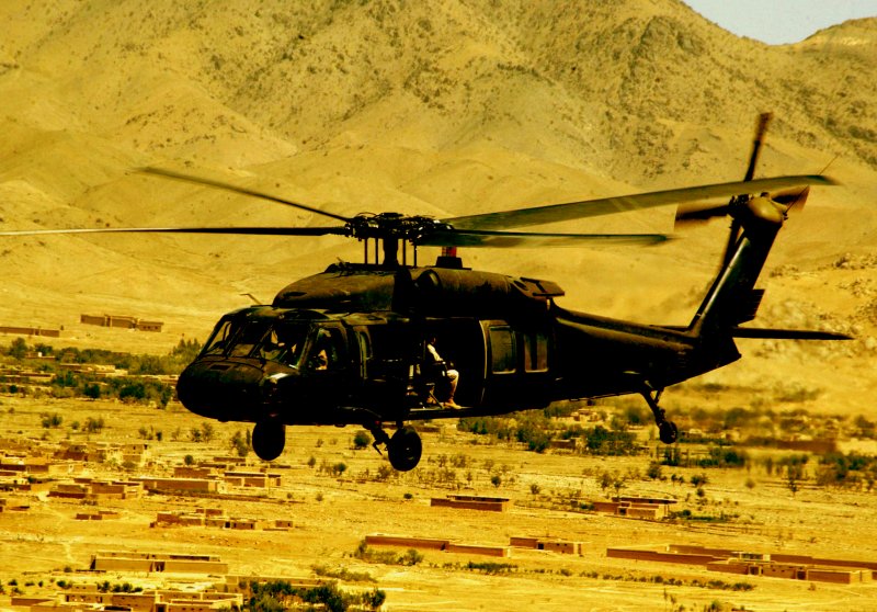 Sikorsky uh-60 Black Hawk