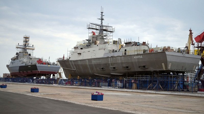 Судостроительный завод залив Керчь 2020