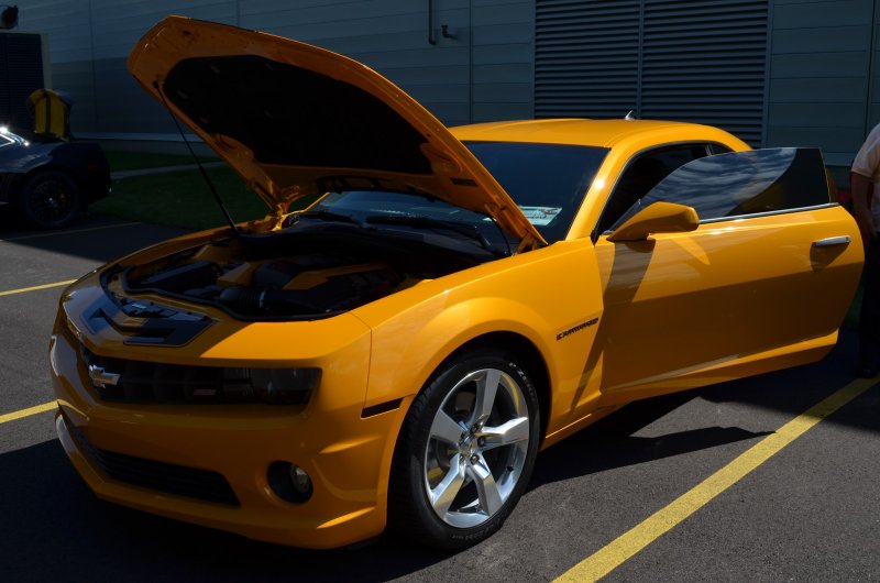 Chevrolet Camaro zl1 Бамблби