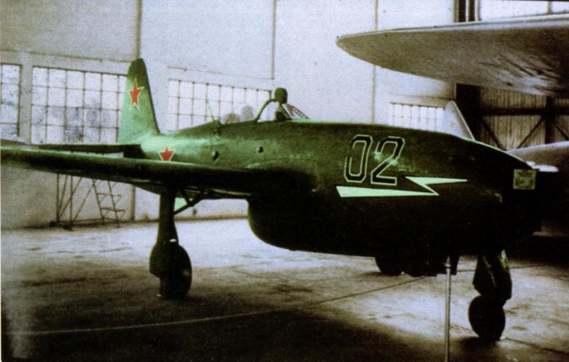 Монино як-15