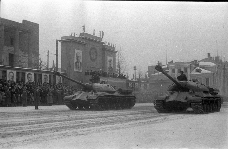 Подбитые танки т-80 в Чечне
