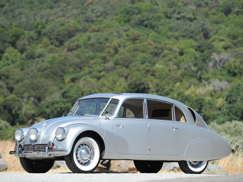 Tatra 87