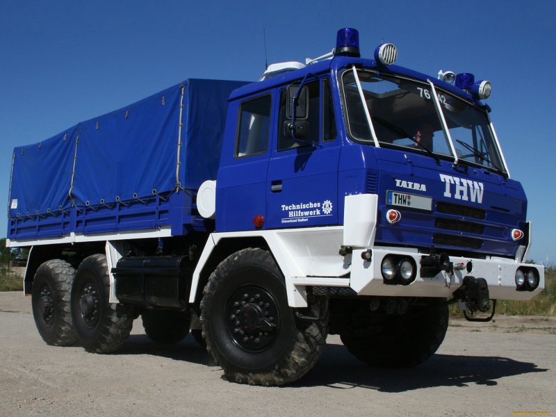 Автомобиль Татра 815