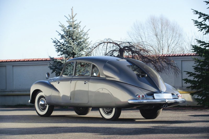 Татра легковая Tatra t87