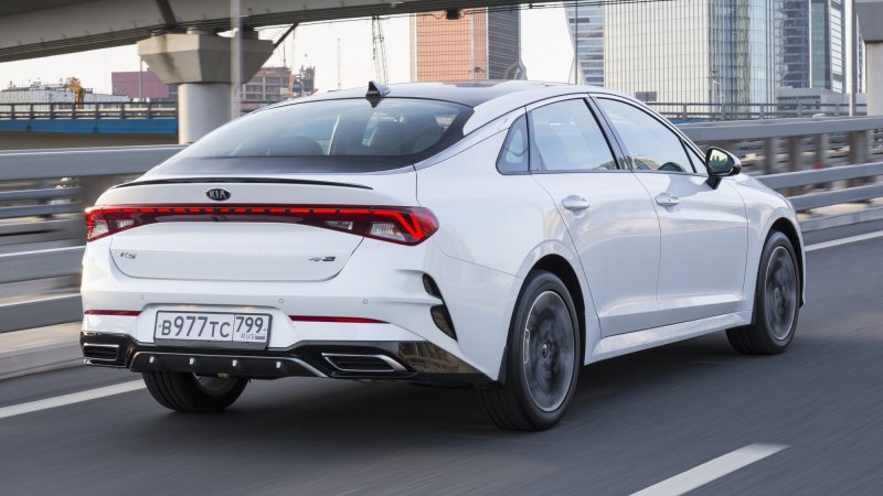 Kia k900 v8