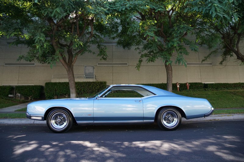 Buick Riviera GS X