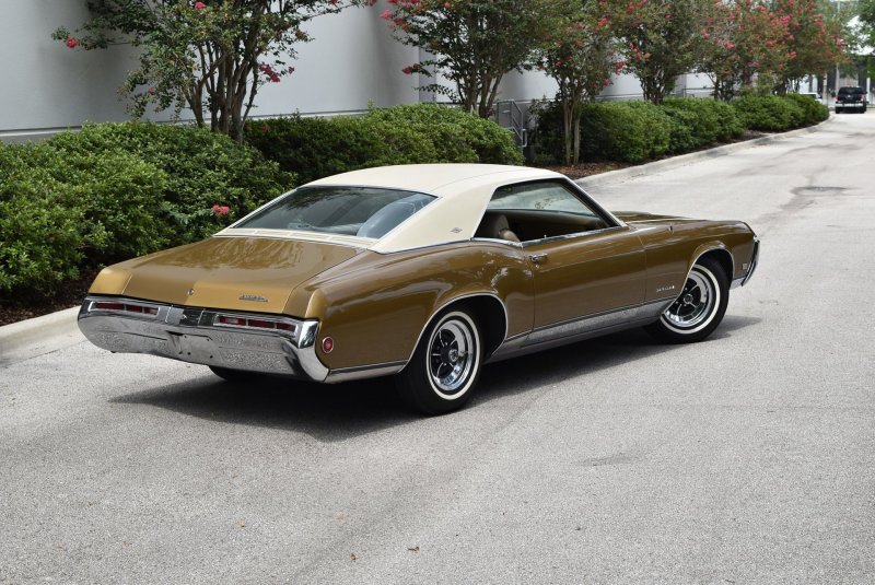 Buick Riviera 1969