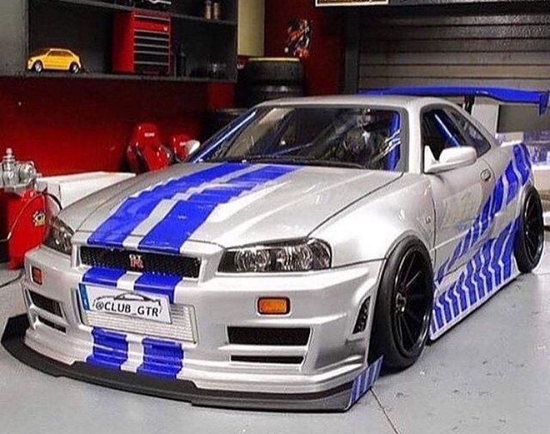 Ниссан Скайлайн GTR r34