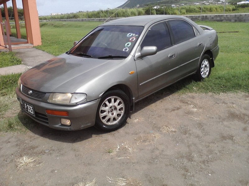 Mazda 323 1995
