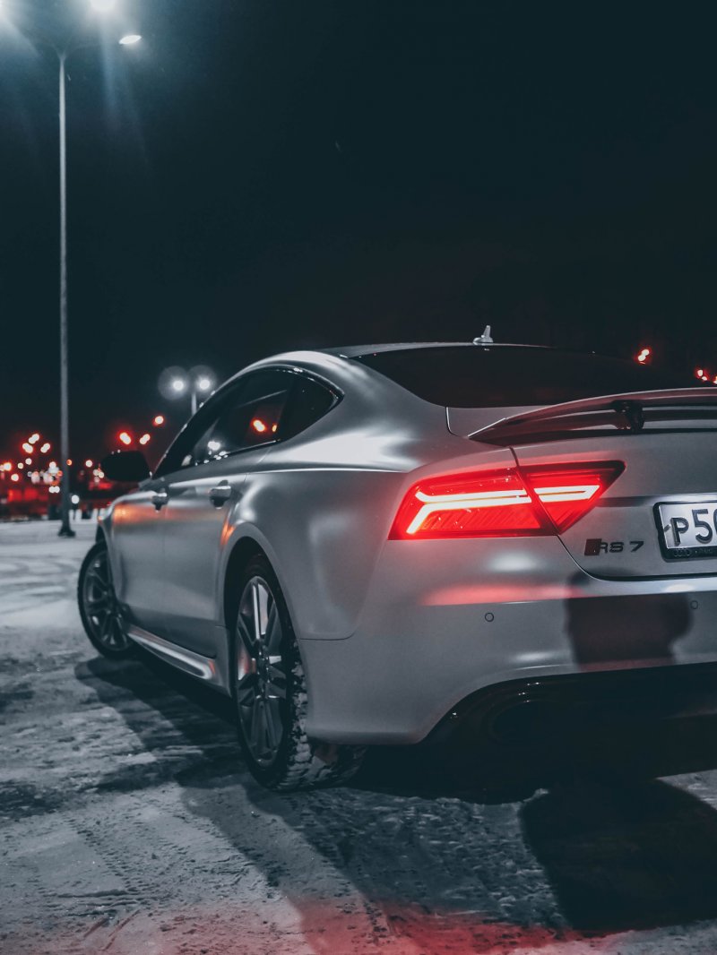 Audi rs7 White