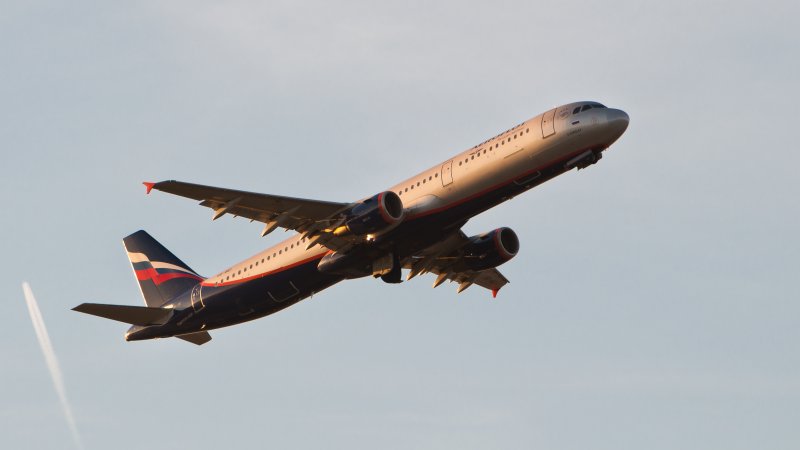 Airbus a321-211