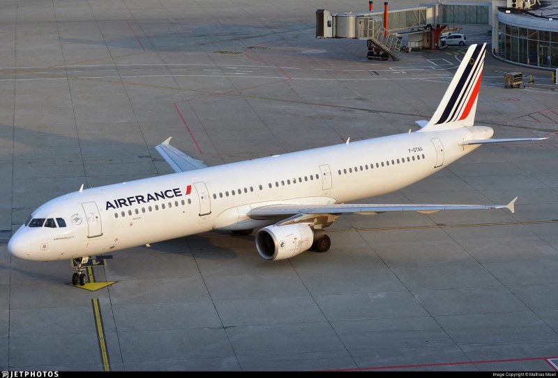 Airbus a321 салон