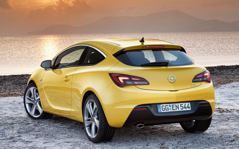 Opel Astra GTC