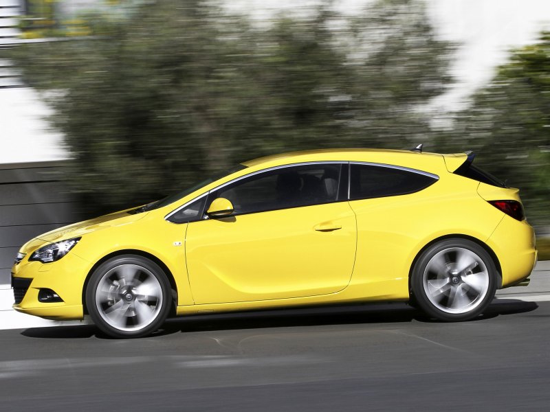 Opel Astra GTC