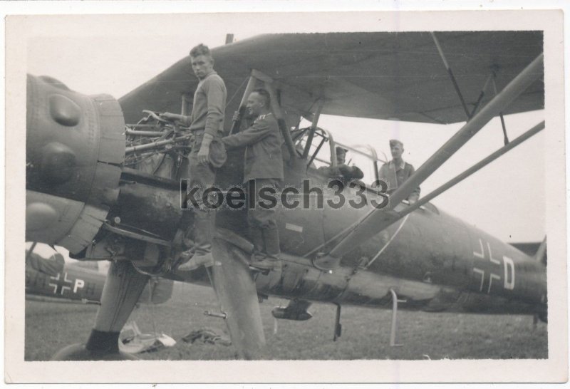 HS.126 M+FS