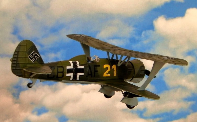 Хеншель HS 123