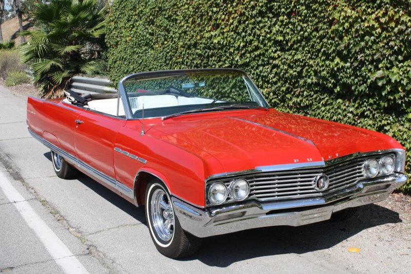 Buick Electra 225 Convertible
