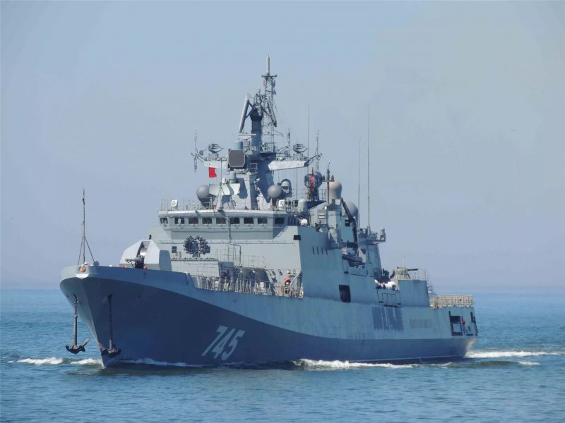 Адмирал Григорович сторожевой корабль