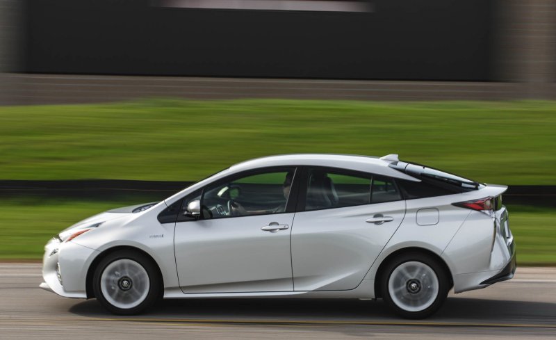 Toyota Prius 50 2020