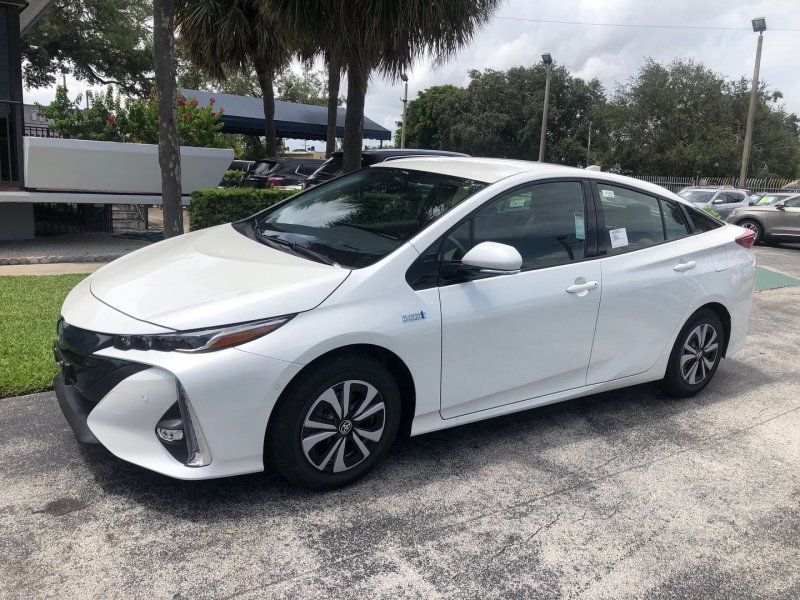 Toyota Prius 2018