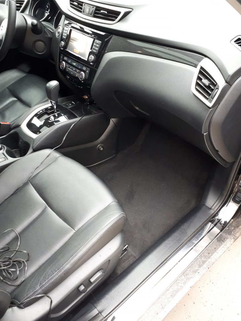 Nissan x-Trail t32 салон
