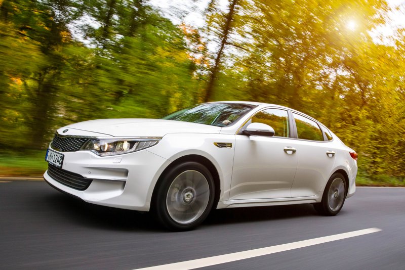 Kia Optima 21