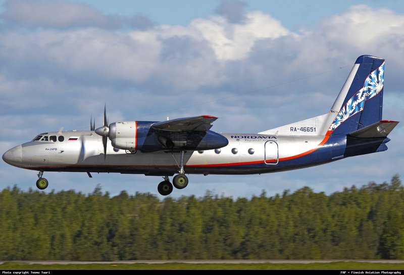 Самолет Советский ан24