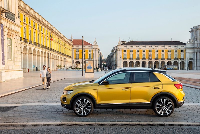 Фольксваген t-Roc багажник