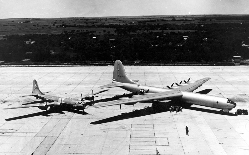 B-36 бомбардировщик