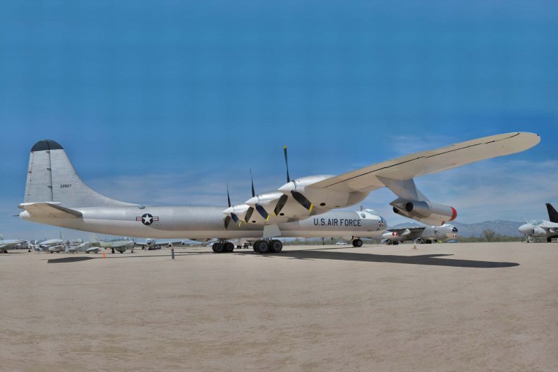 B-36 бомбардировщик