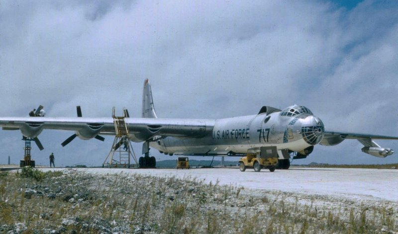 B36 Peacemaker шасси