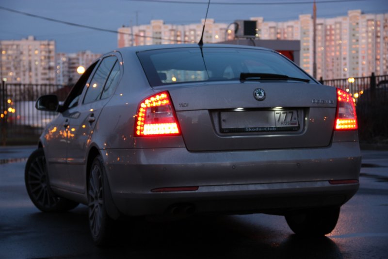 Octavia a5 FL led