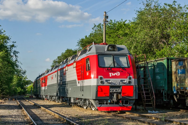 Электровоз Дончак 2эс5к