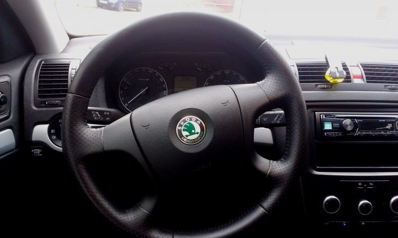 Руль Octavia a5 2008